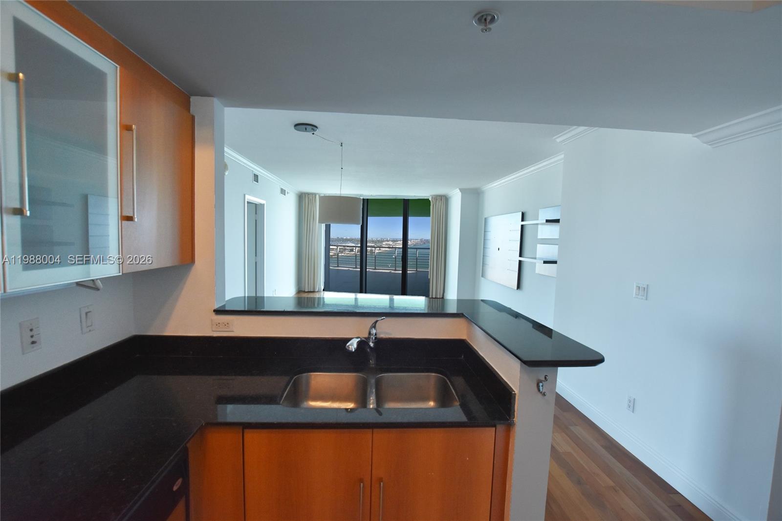 335 S Biscayne Blvd #4112 Miami, FL 33131