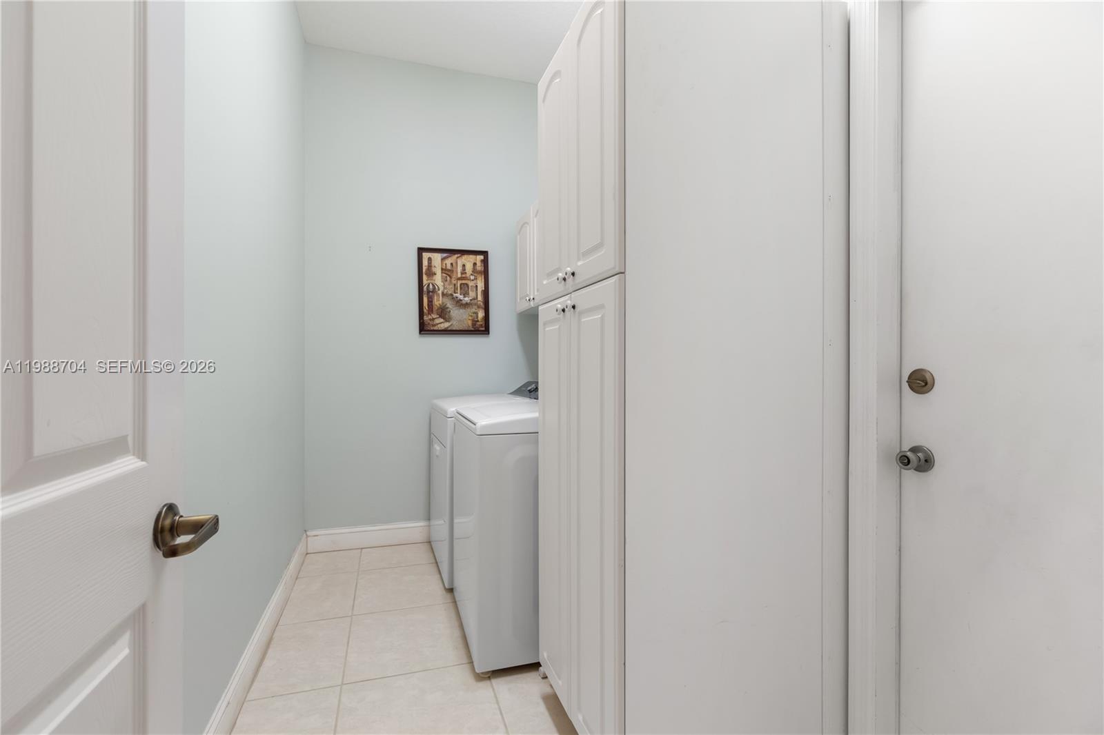 15966 SW 3rd St Pembroke Pines, FL 33027