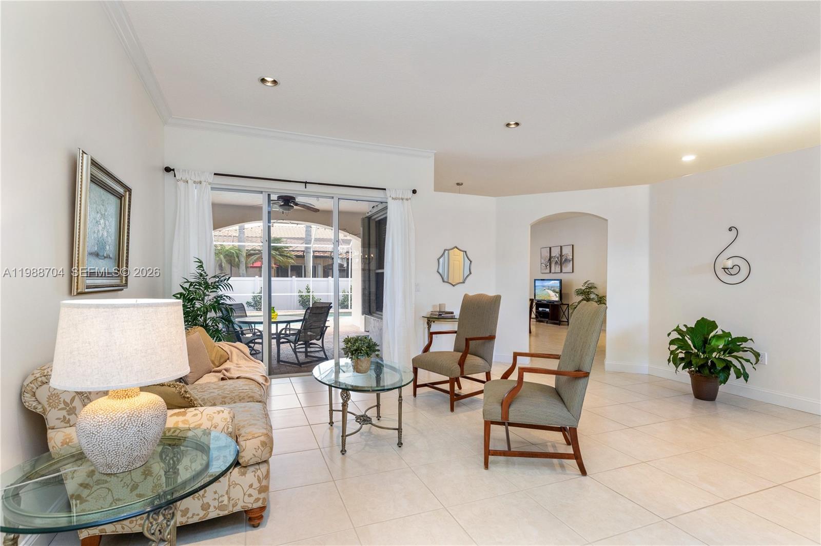 15966 SW 3rd St Pembroke Pines, FL 33027