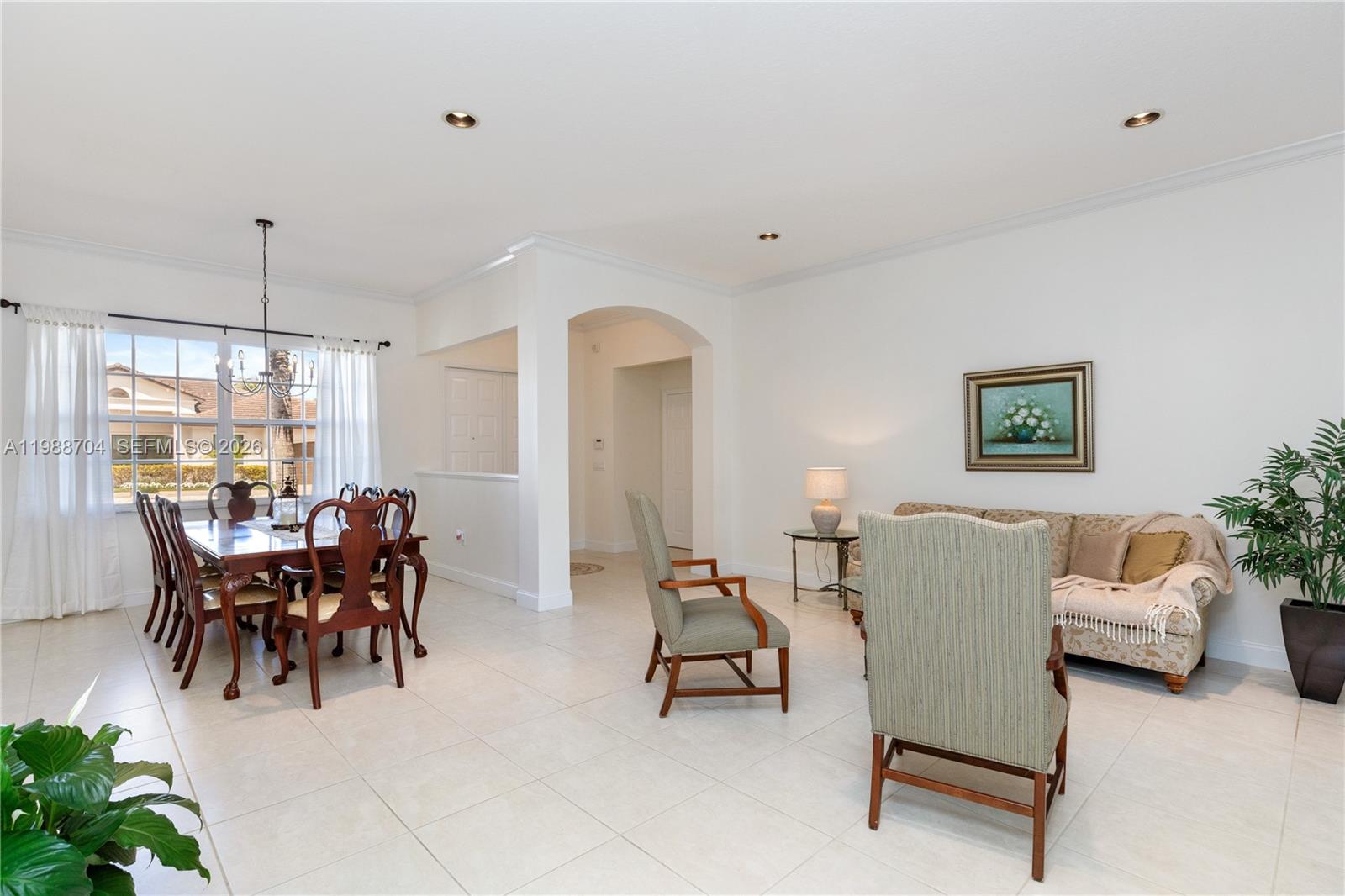 15966 SW 3rd St Pembroke Pines, FL 33027