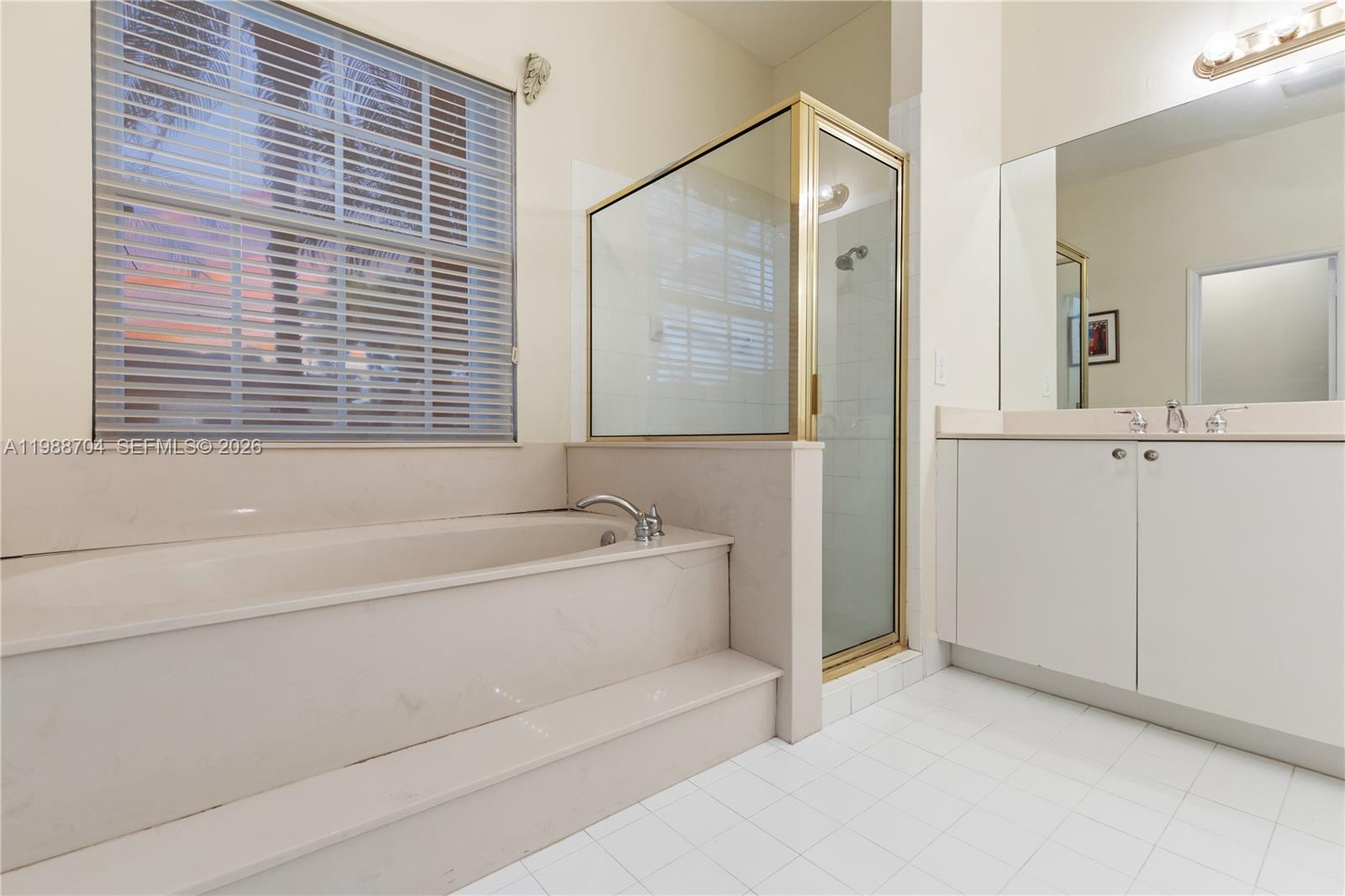 15966 SW 3rd St Pembroke Pines, FL 33027