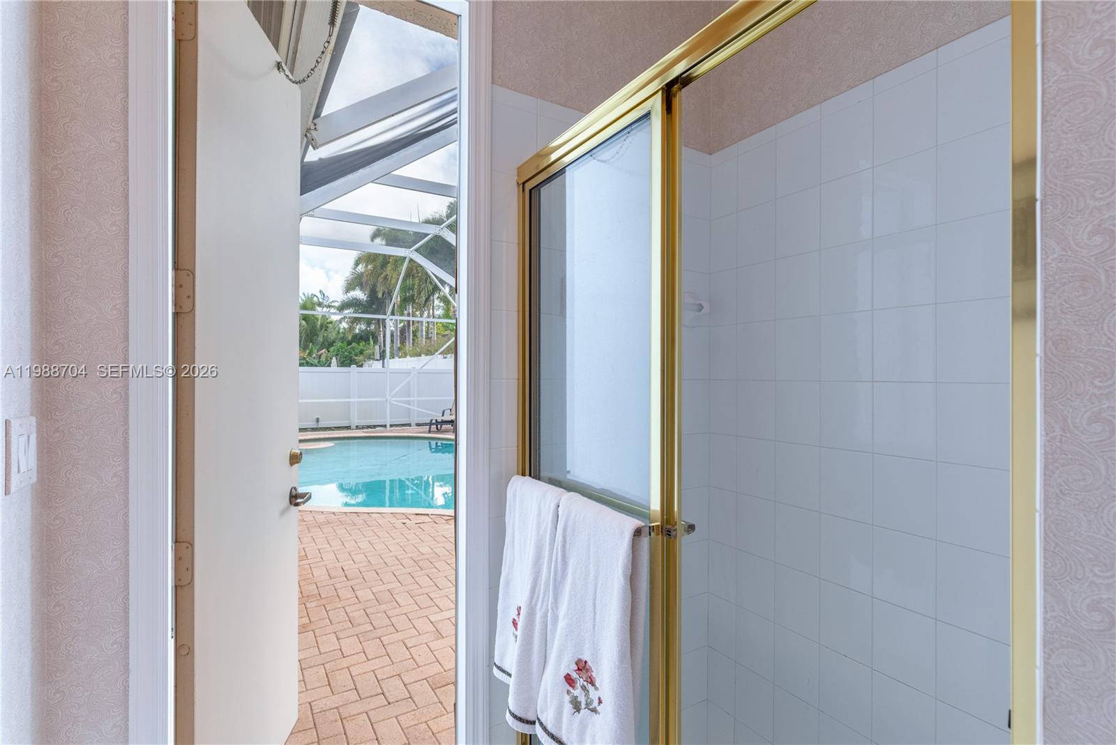 15966 SW 3rd St Pembroke Pines, FL 33027