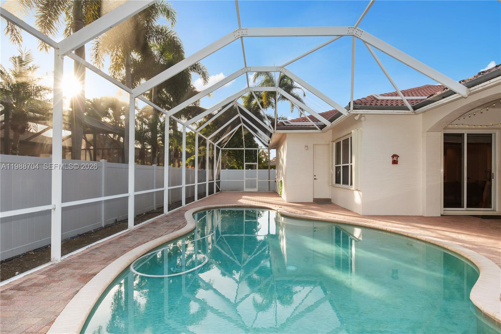 15966 SW 3rd St Pembroke Pines, FL 33027