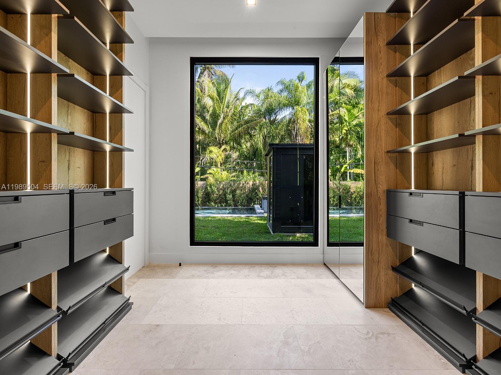 5975 SW 62nd St South Miami, FL 33143