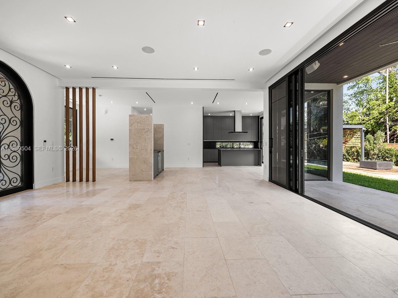 5975 SW 62nd St South Miami, FL 33143