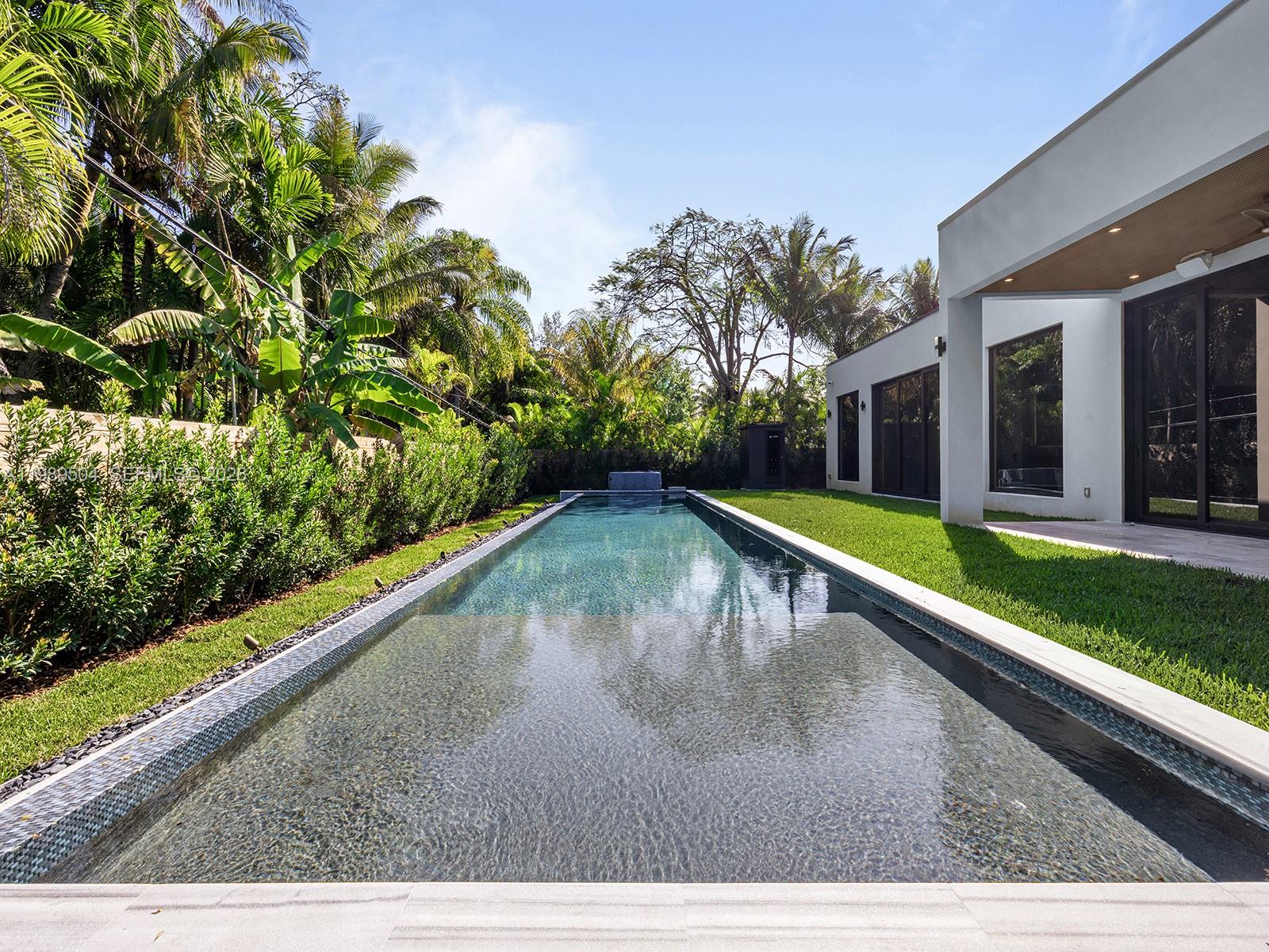 5975 SW 62nd St South Miami, FL 33143