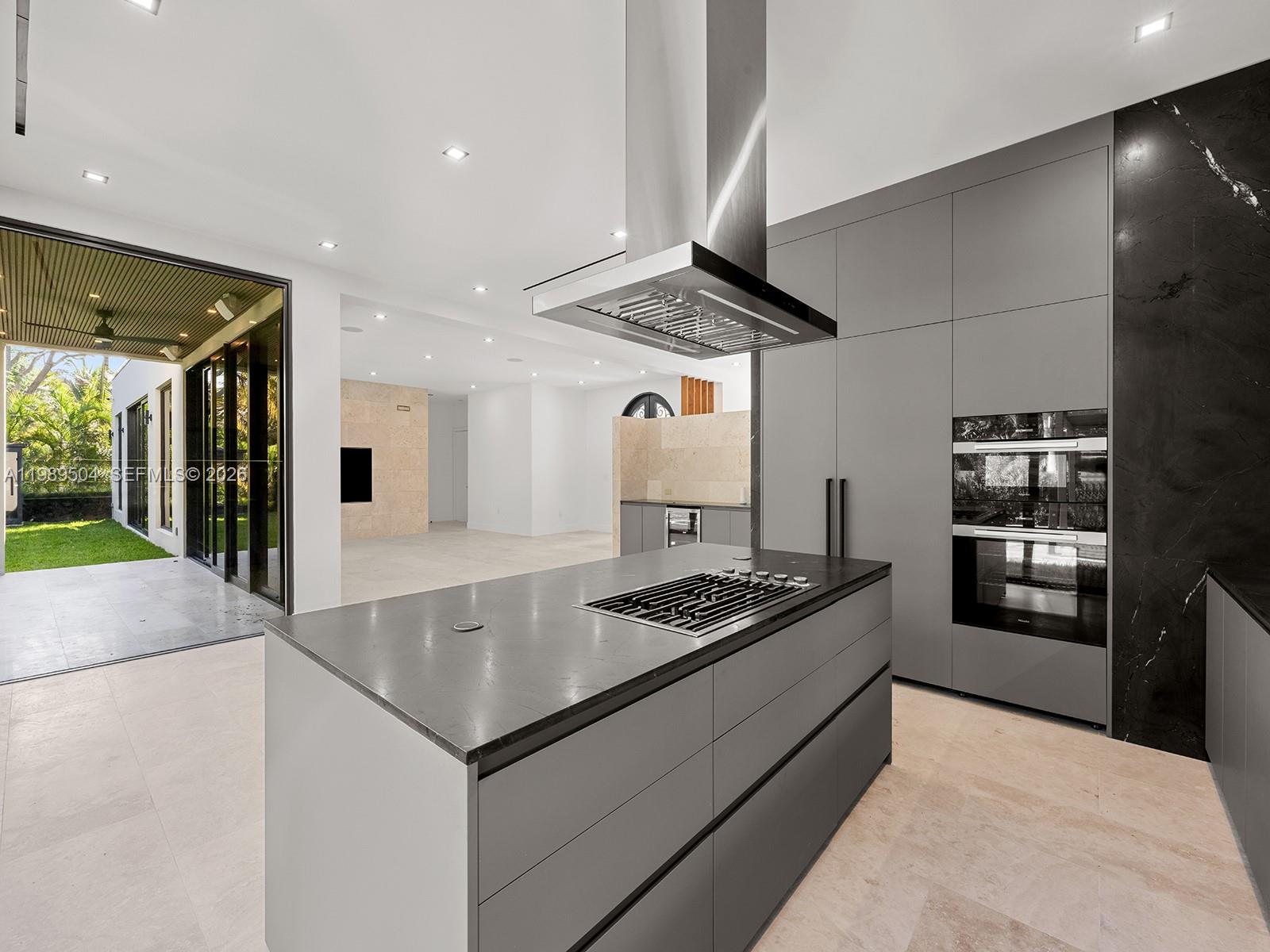 5975 SW 62nd St South Miami, FL 33143