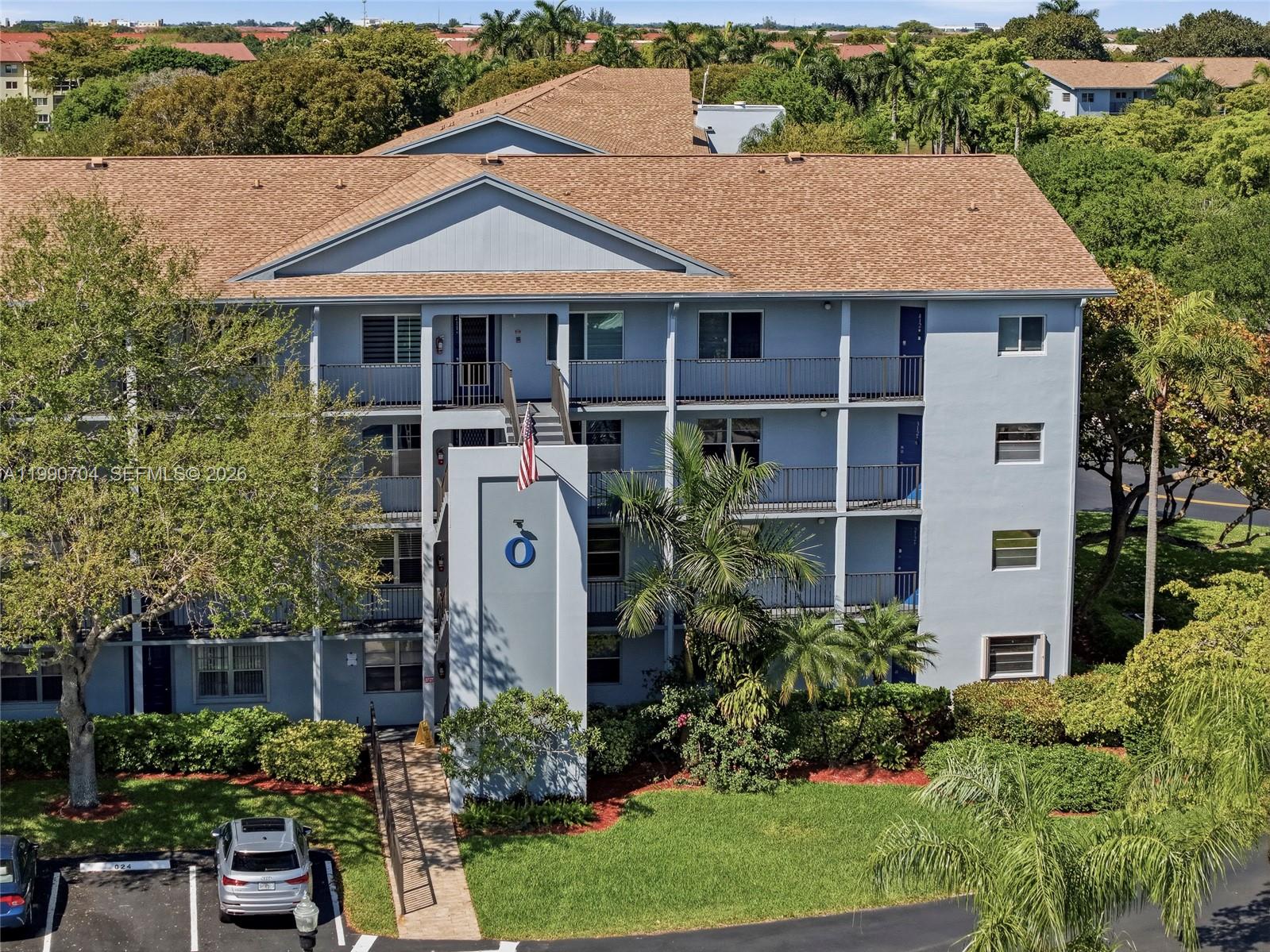 800 SW 125th Way #312O Pembroke Pines, FL 33027