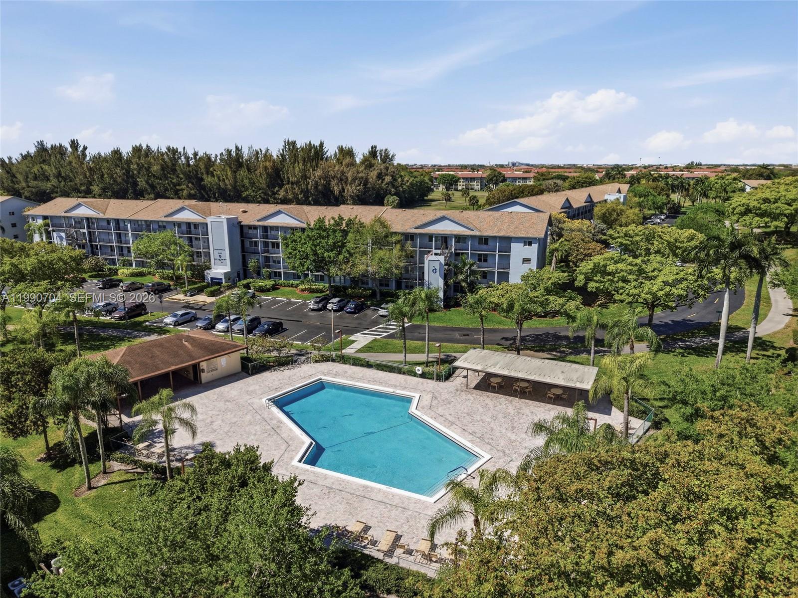 800 SW 125th Way #312O Pembroke Pines, FL 33027