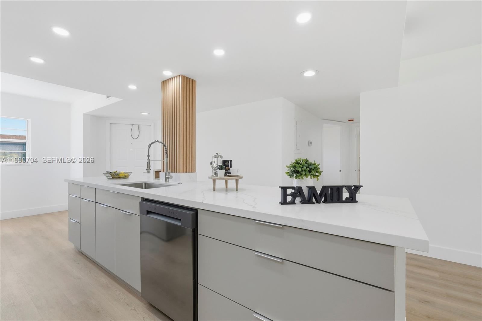 800 SW 125th Way #312O Pembroke Pines, FL 33027