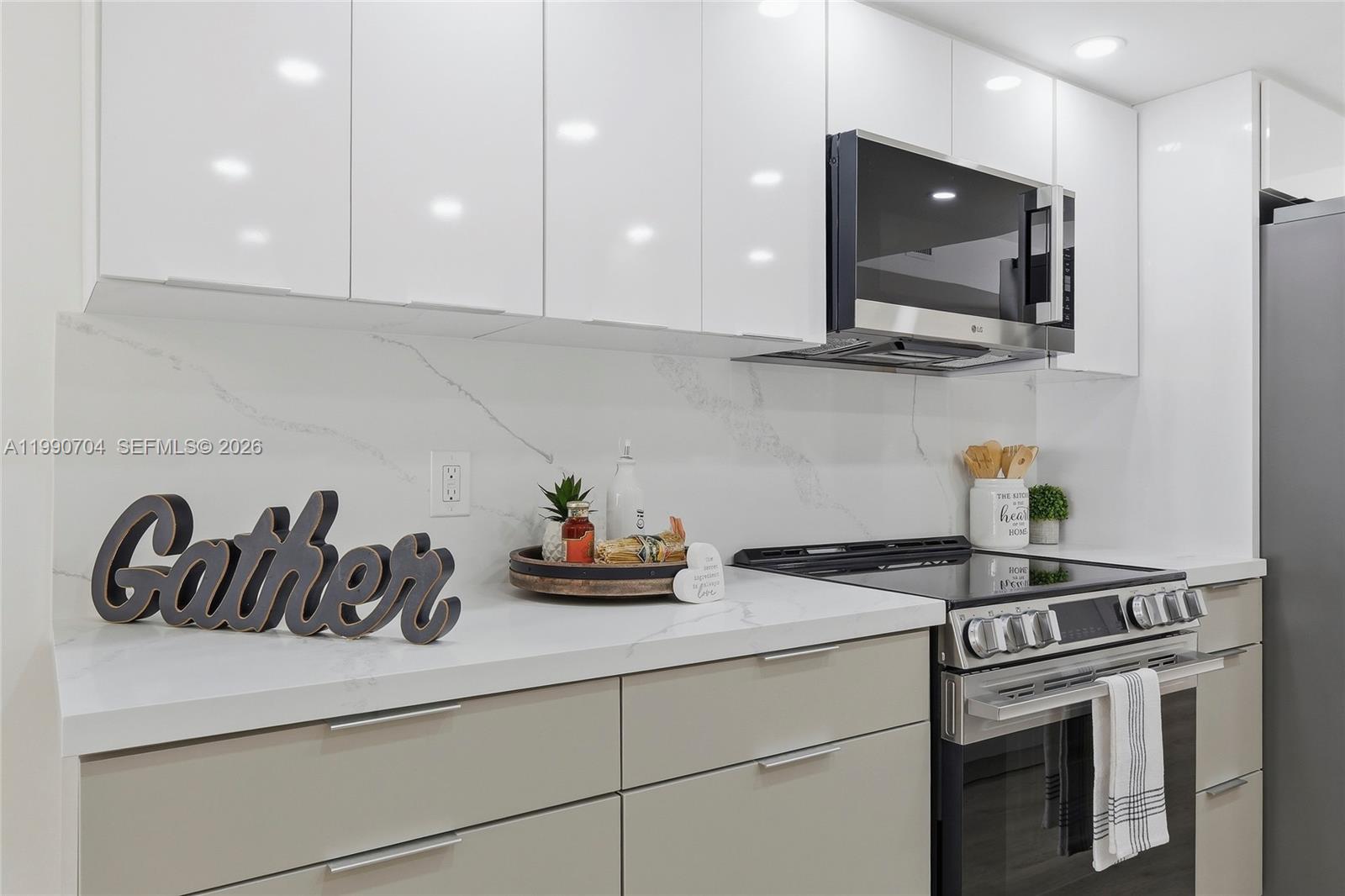 800 SW 125th Way #312O Pembroke Pines, FL 33027