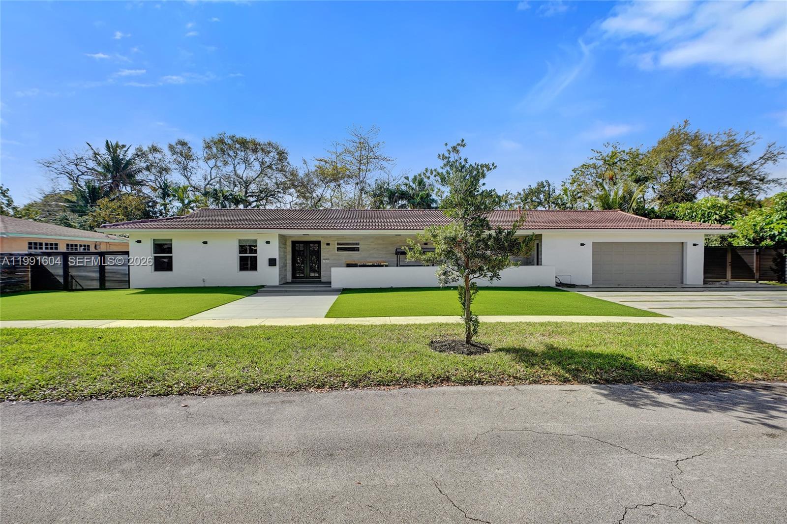 2126 NE 187th St North Miami Beach, FL 33179