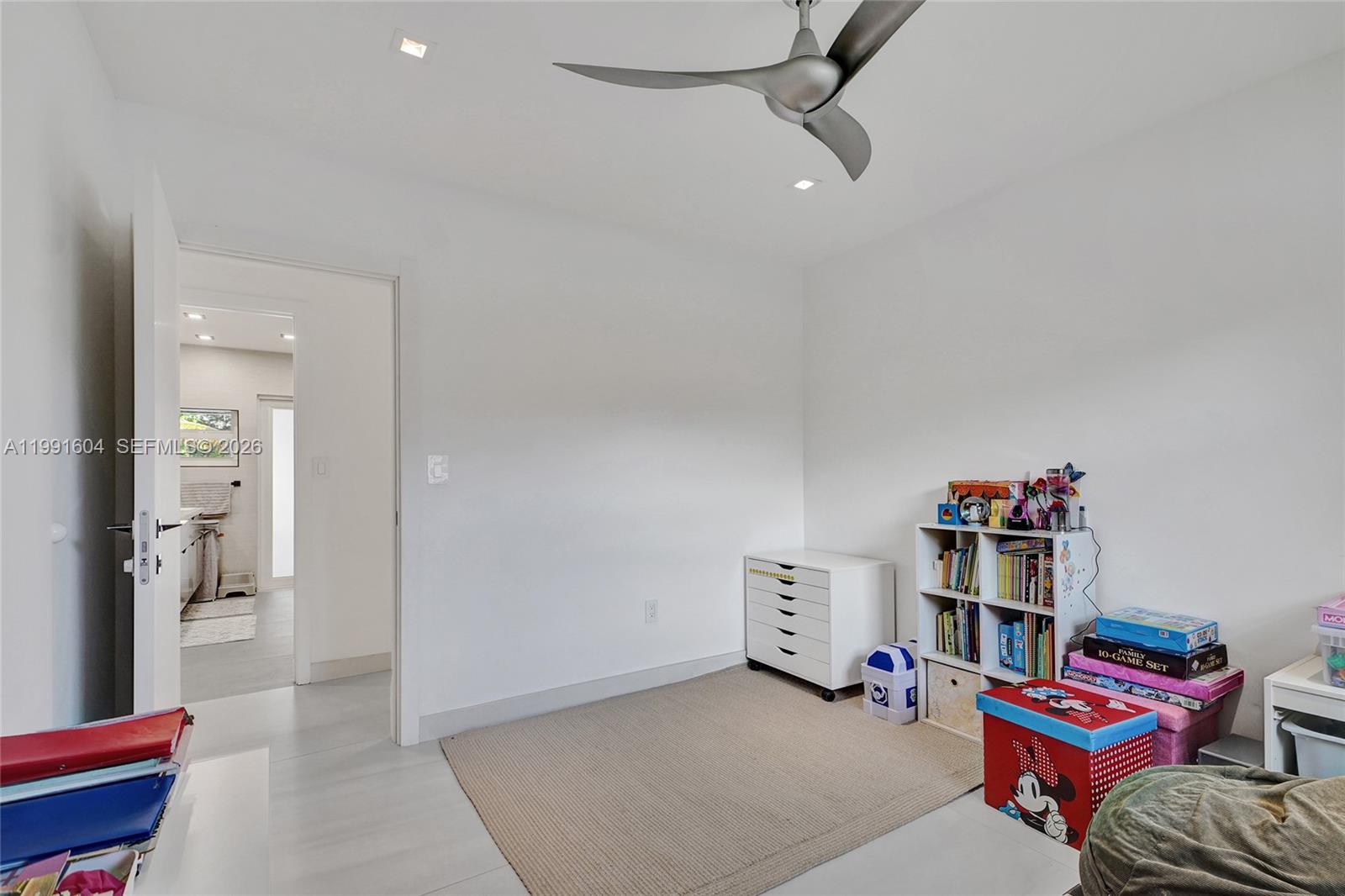 2126 NE 187th St North Miami Beach, FL 33179