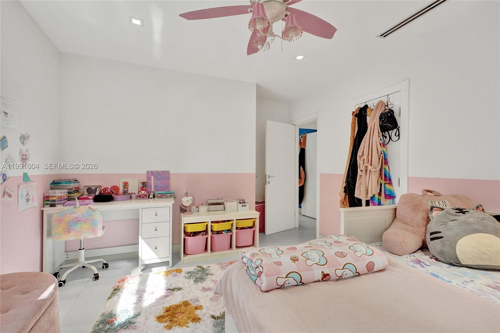 2126 NE 187th St North Miami Beach, FL 33179