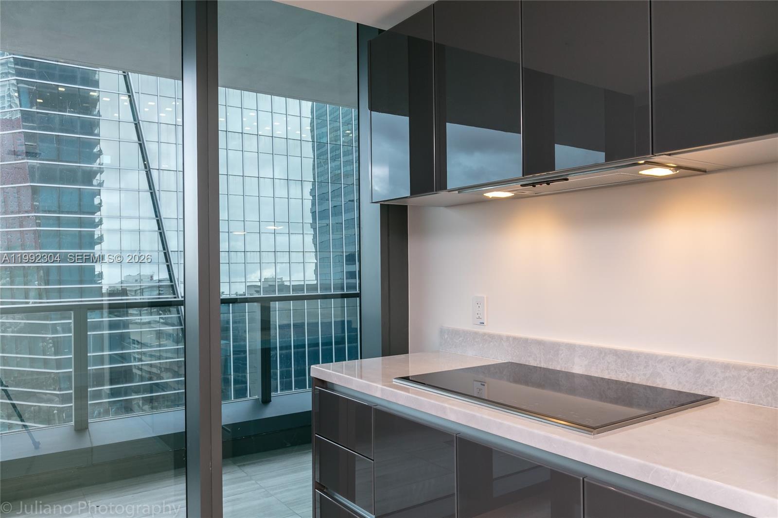 1451 Brickell Ave #905 Miami, FL 33131