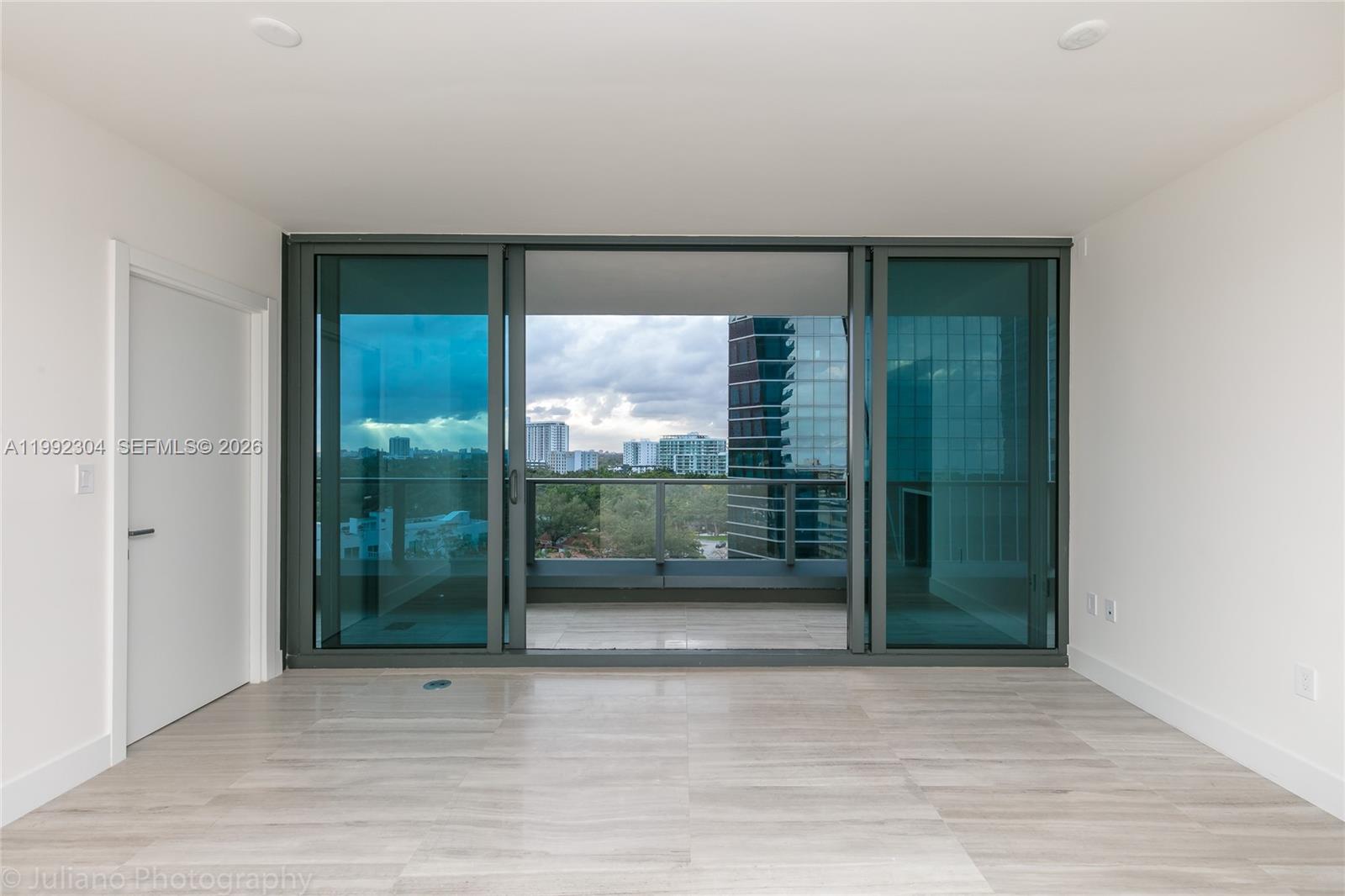 1451 Brickell Ave #905 Miami, FL 33131