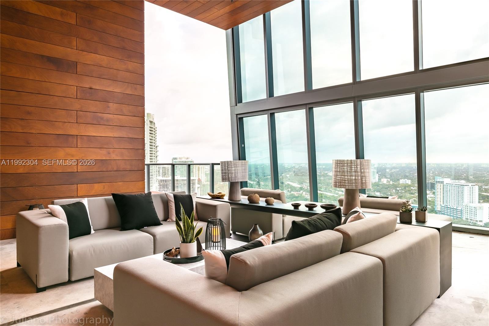 1451 Brickell Ave #905 Miami, FL 33131