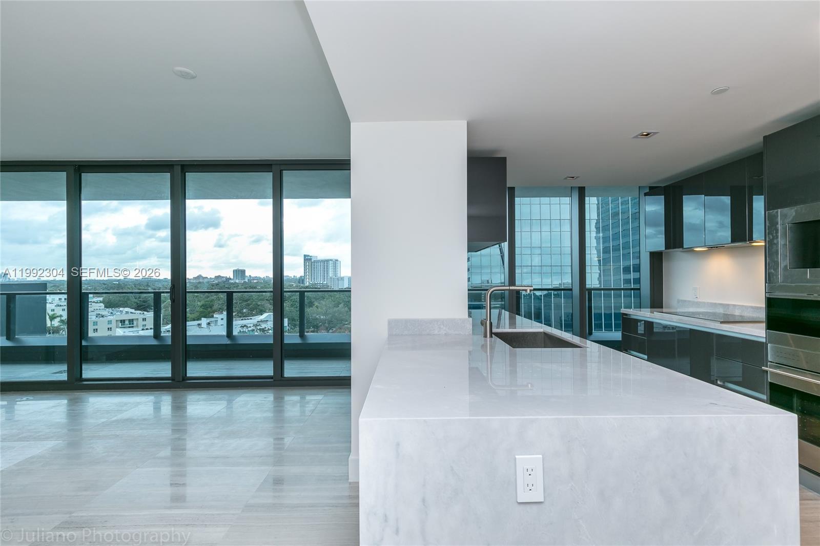 1451 Brickell Ave #905 Miami, FL 33131