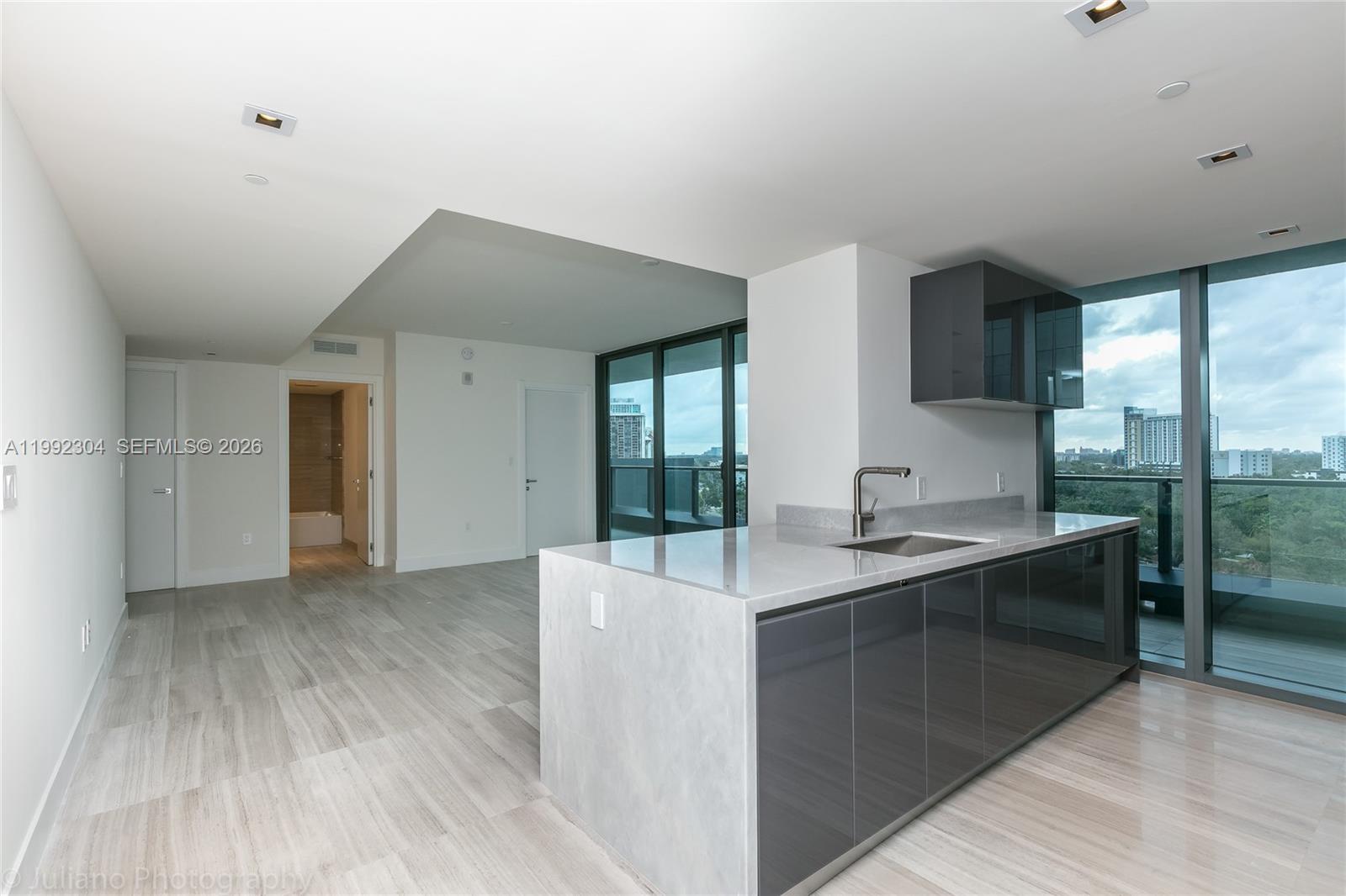 1451 Brickell Ave #905 Miami, FL 33131