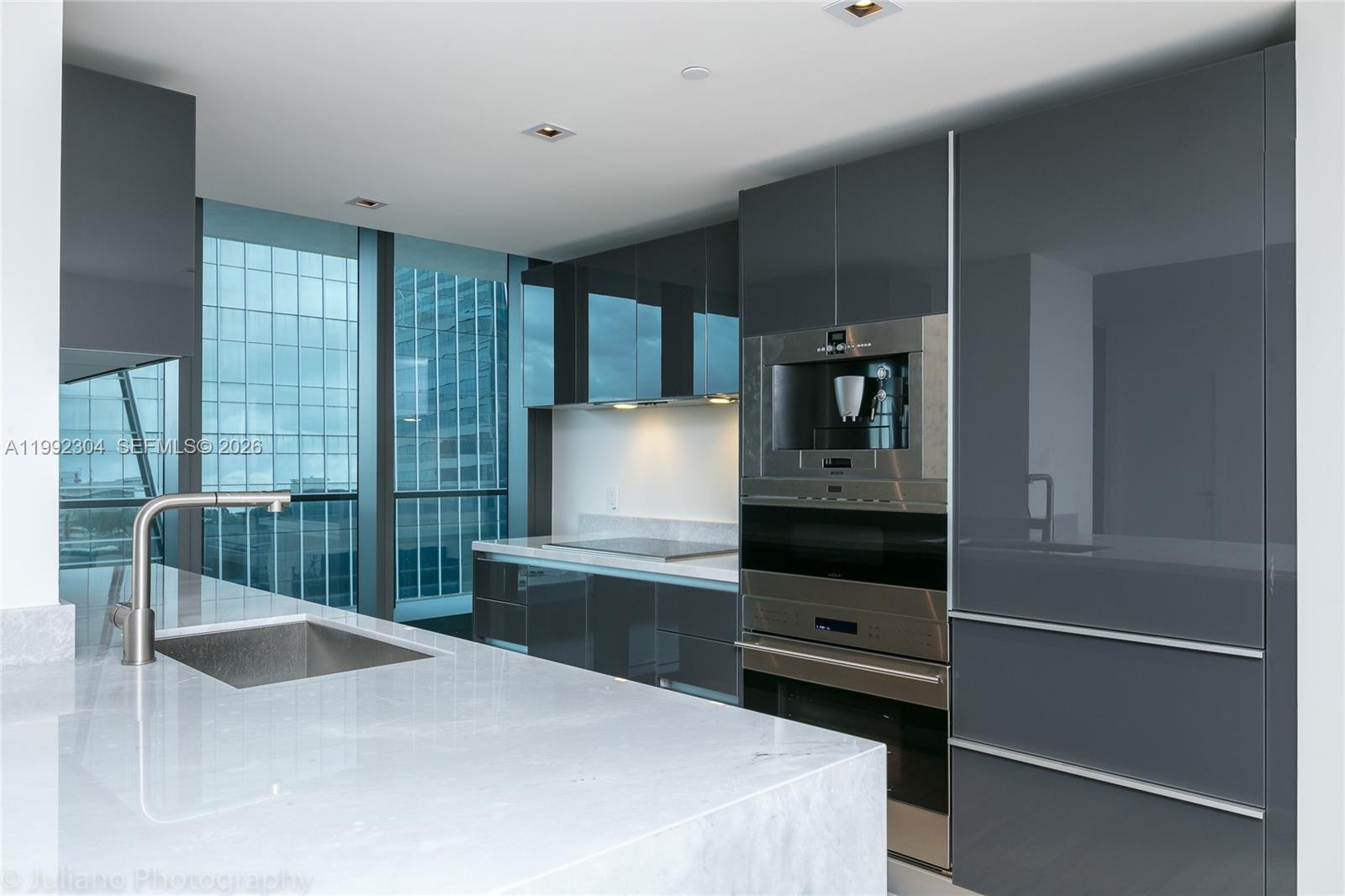 1451 Brickell Ave #905 Miami, FL 33131