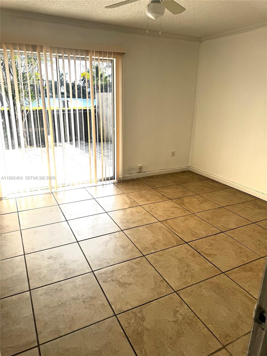 6713 SW 112th Ct Miami, FL 33173