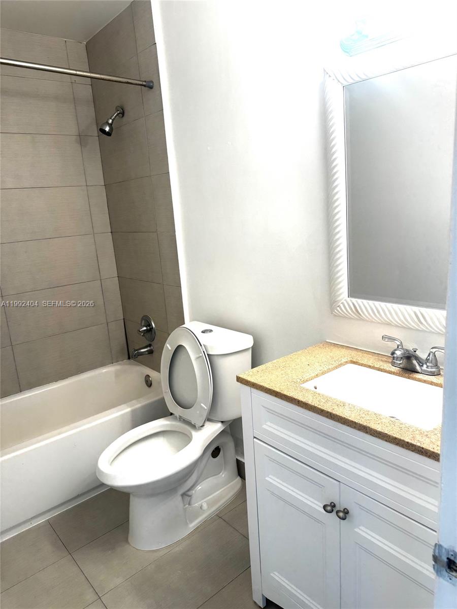 6713 SW 112th Ct Miami, FL 33173