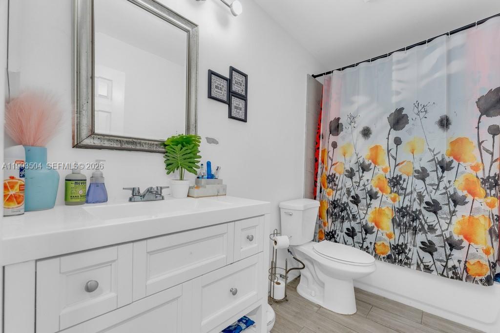 5701 NW 54th Way Tamarac, FL 33319