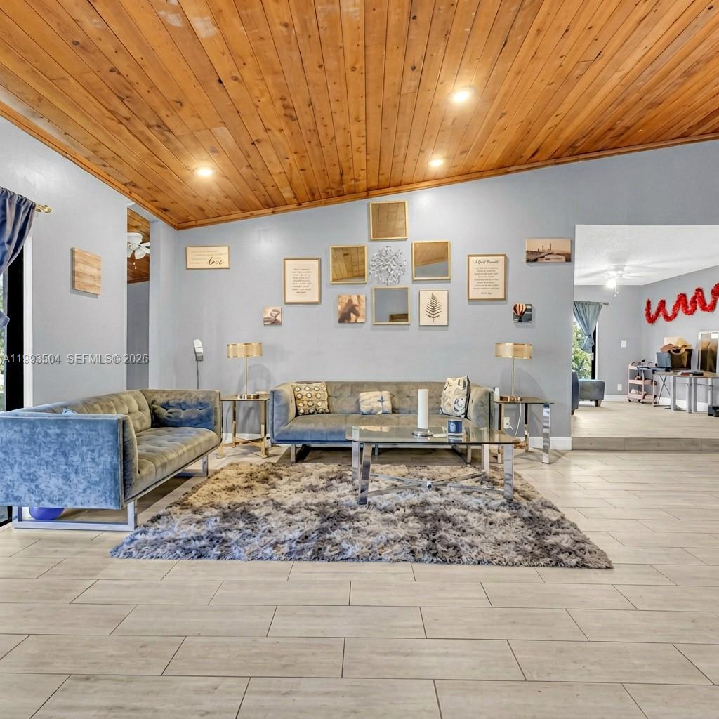 5701 NW 54th Way Tamarac, FL 33319