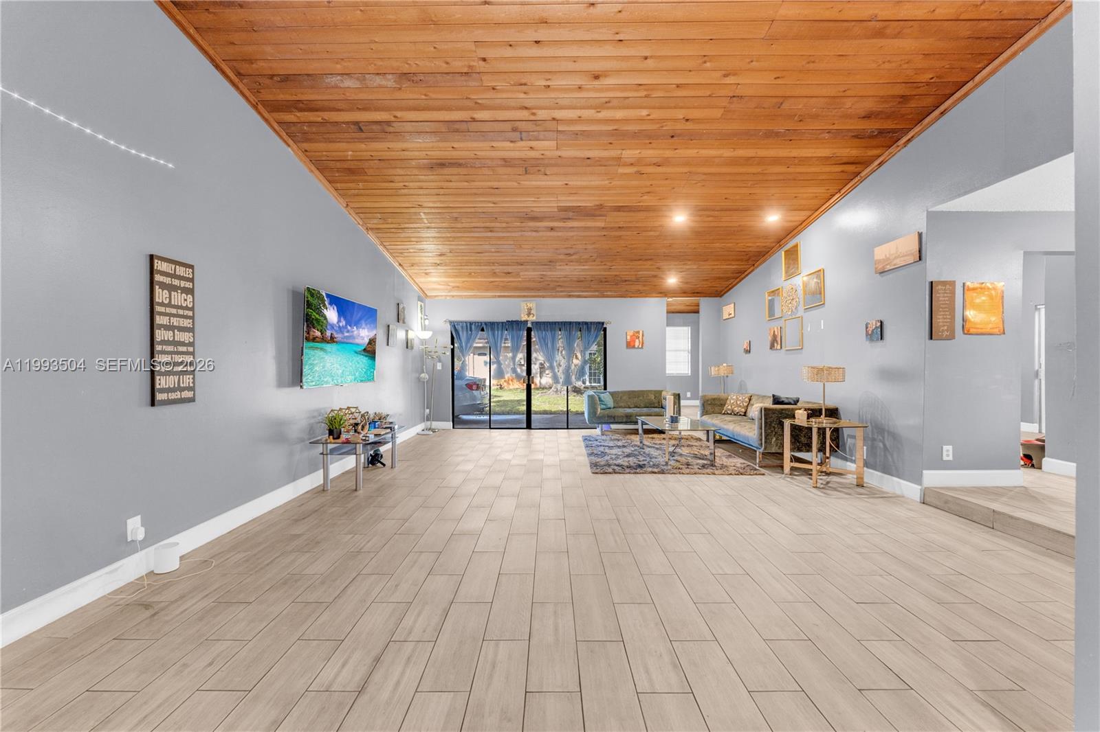 5701 NW 54th Way Tamarac, FL 33319