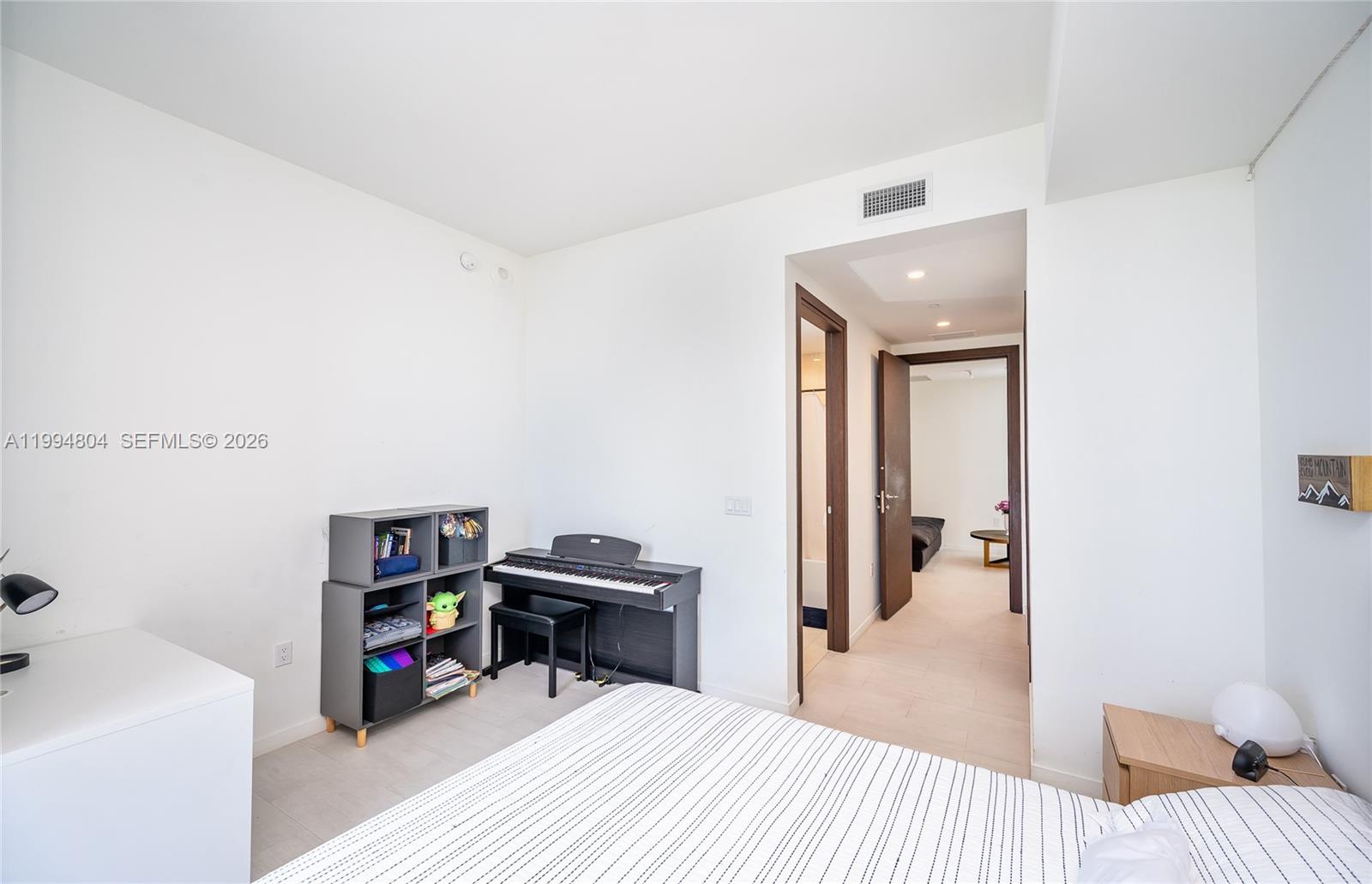 image Brickell Flatiron22