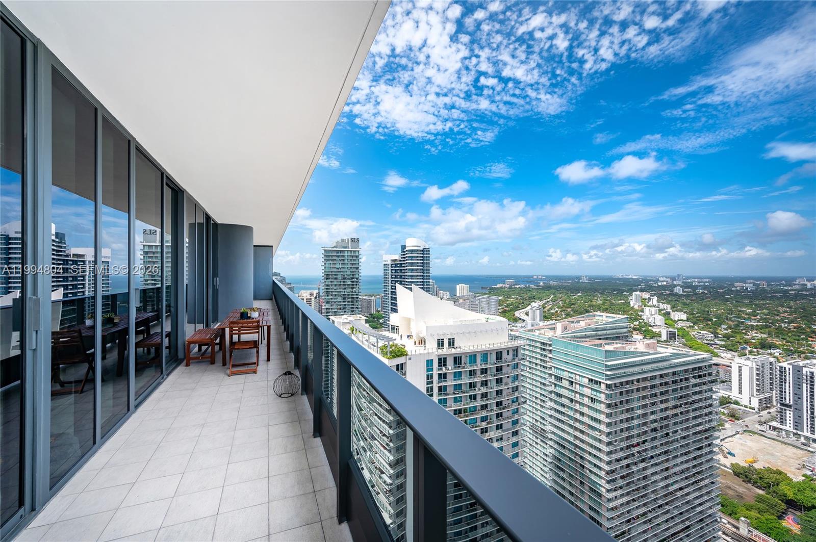image Brickell Flatiron2