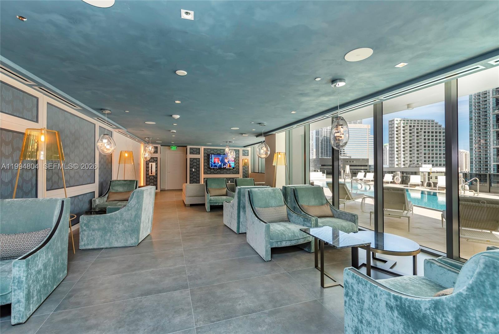 image Brickell Flatiron42