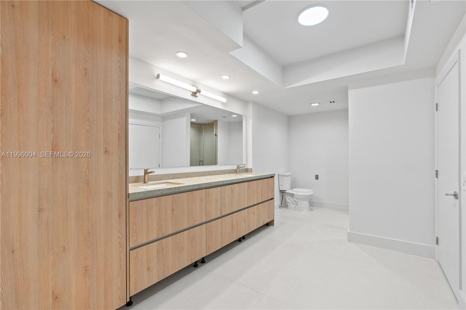 21150 Point Pl #701 Aventura, FL 33180