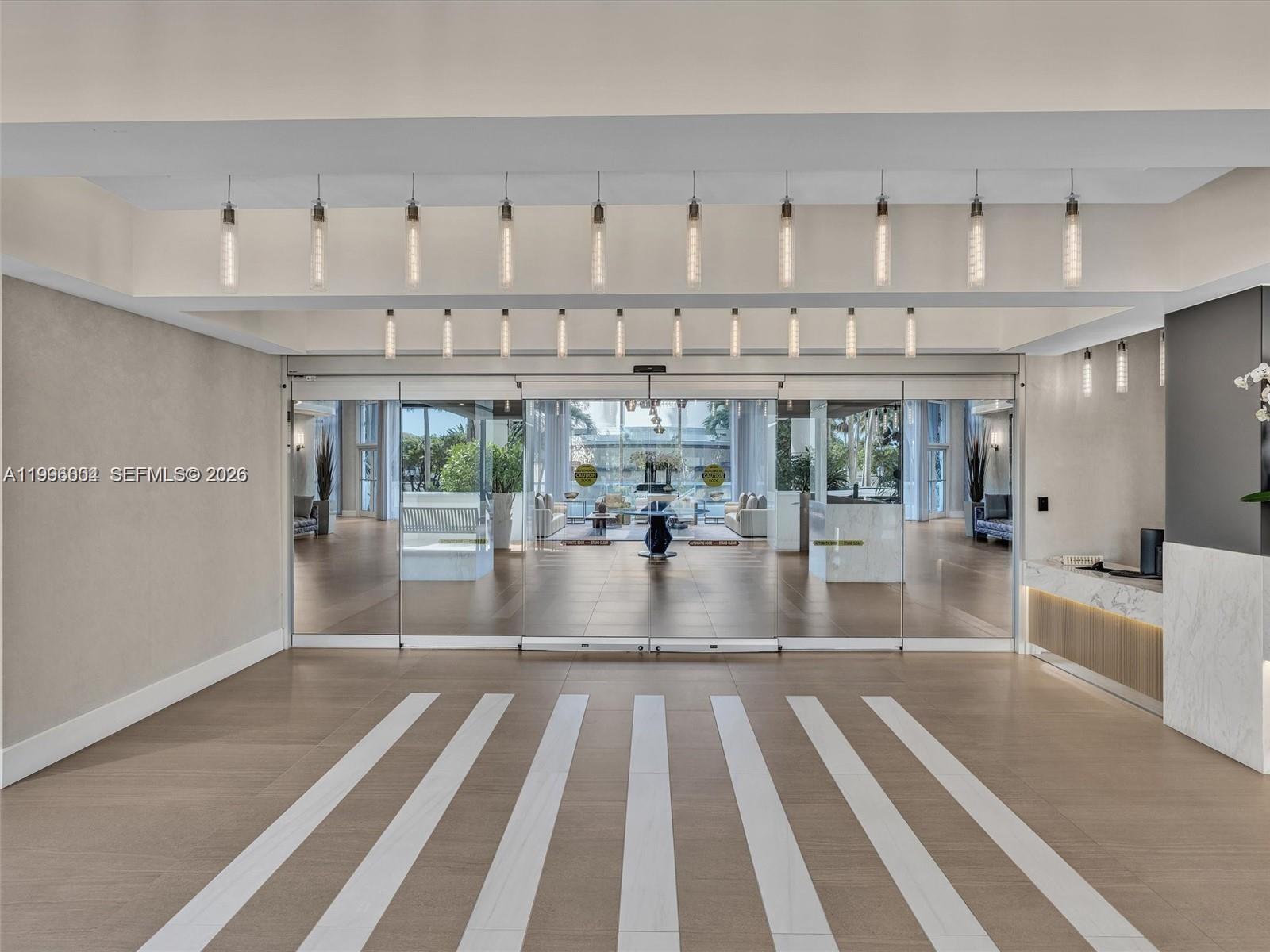 21150 Point Pl #701 Aventura, FL 33180