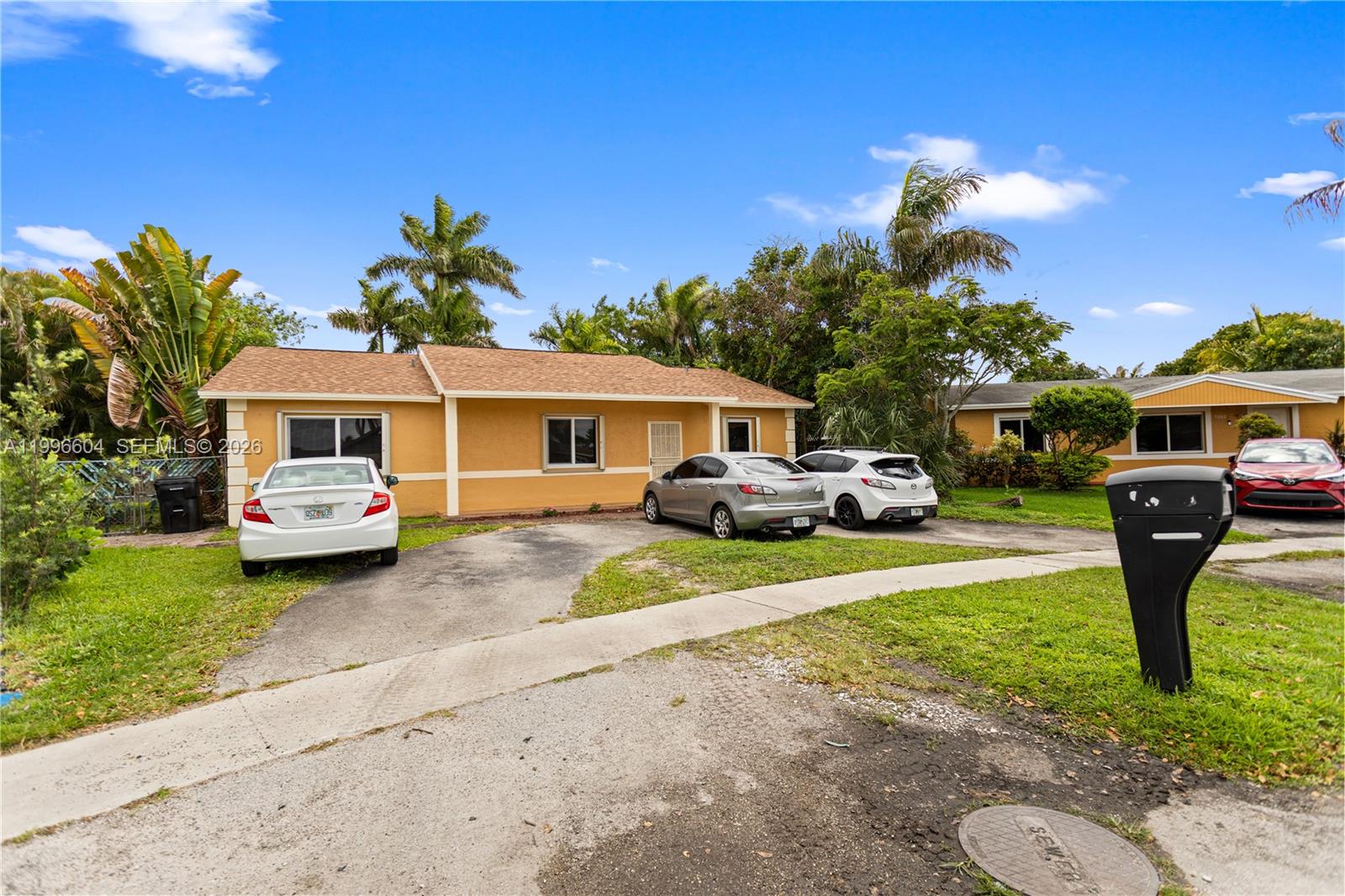7690 SW 7th Ct North Lauderdale, FL 33068