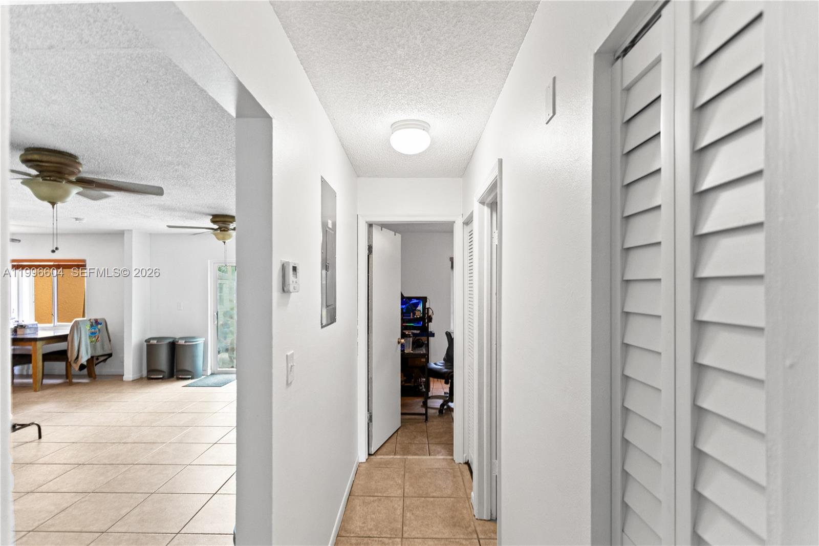 7690 SW 7th Ct North Lauderdale, FL 33068