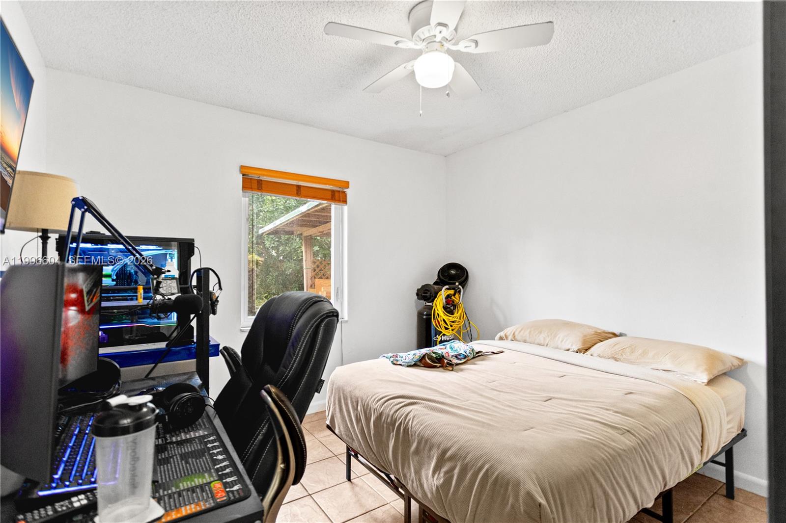 7690 SW 7th Ct North Lauderdale, FL 33068