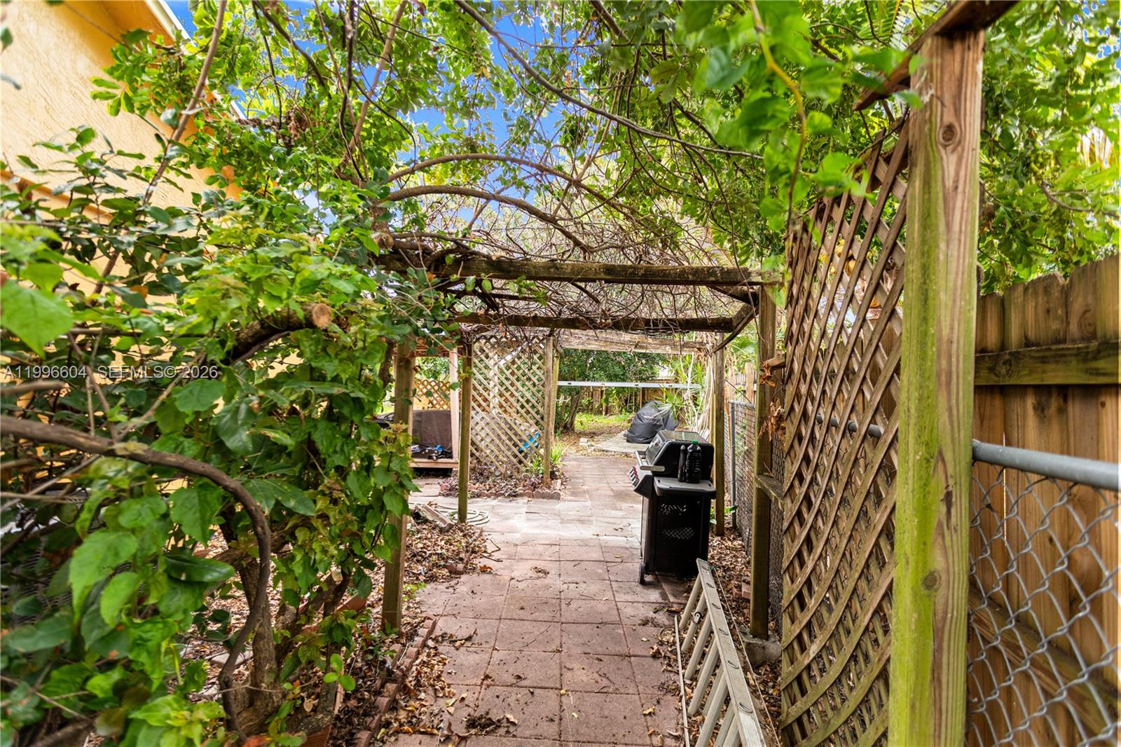 7690 SW 7th Ct North Lauderdale, FL 33068