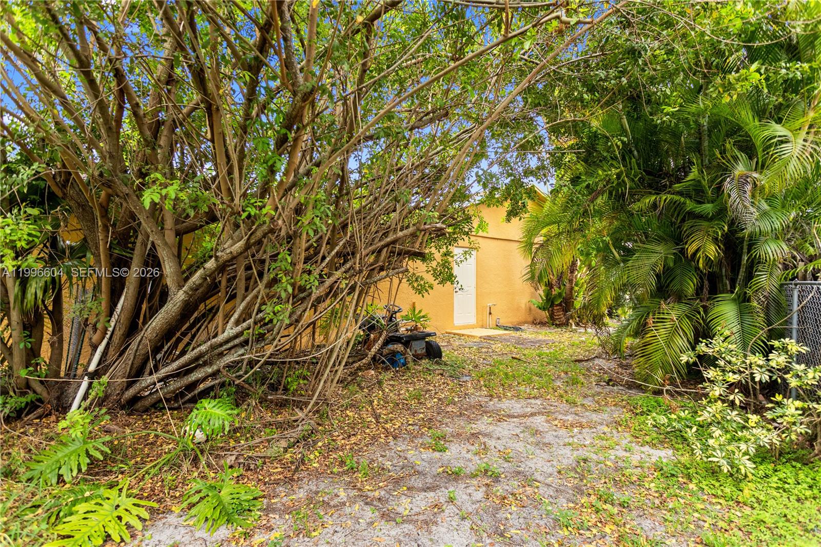 7690 SW 7th Ct North Lauderdale, FL 33068