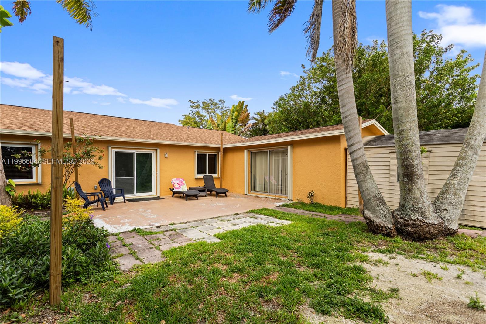 7690 SW 7th Ct North Lauderdale, FL 33068