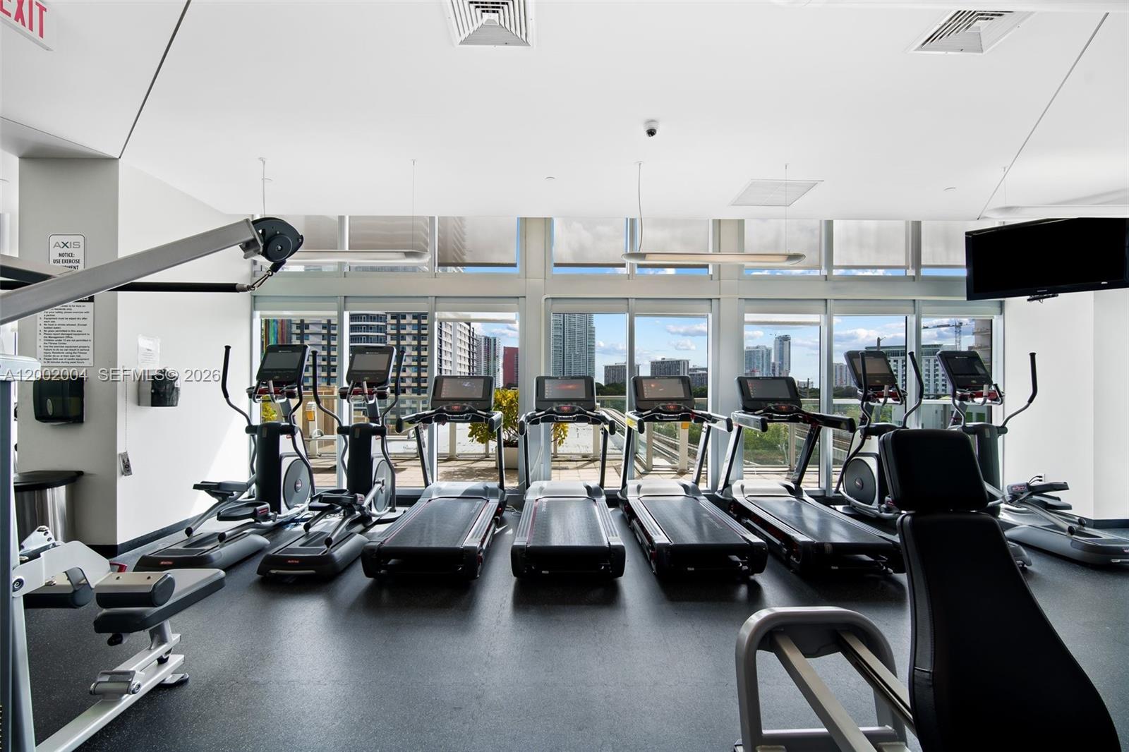 image Axis on Brickell South24