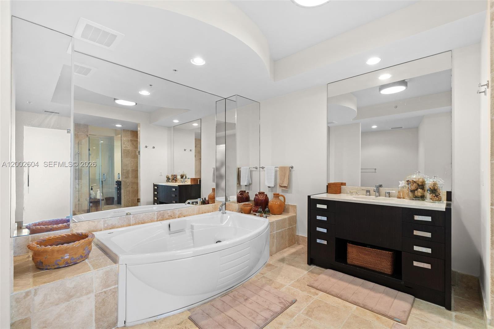 18201 Collins Ave #709 Sunny Isles Beach, FL 33160