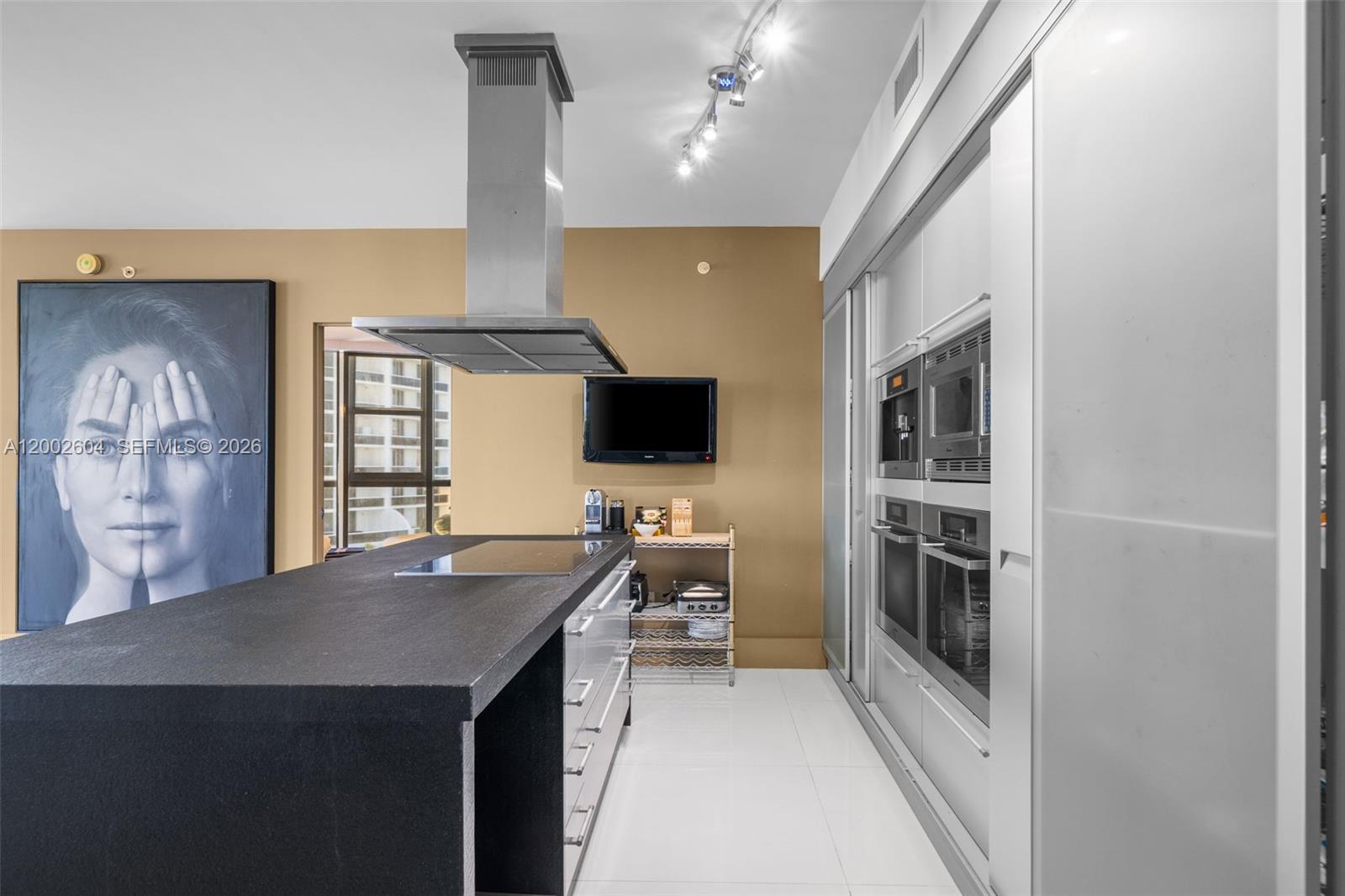 18201 Collins Ave #709 Sunny Isles Beach, FL 33160