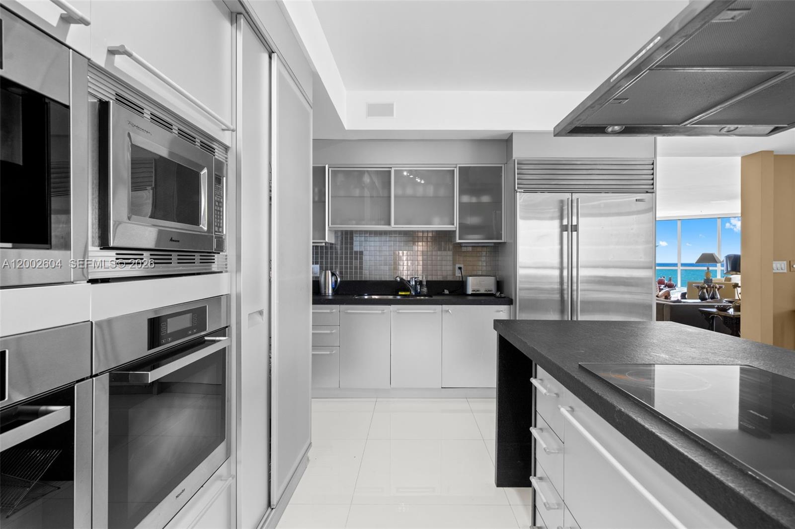 18201 Collins Ave #709 Sunny Isles Beach, FL 33160