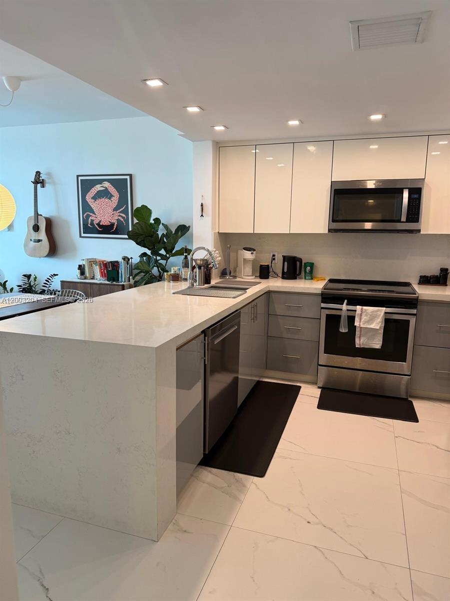 1250 S Miami Ave #1111 Miami, FL 33130