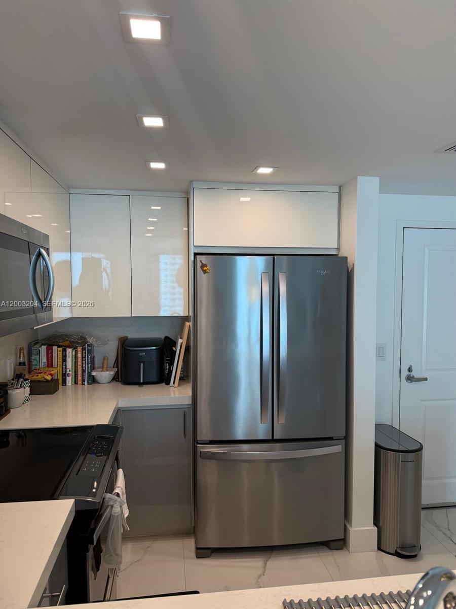 1250 S Miami Ave #1111 Miami, FL 33130