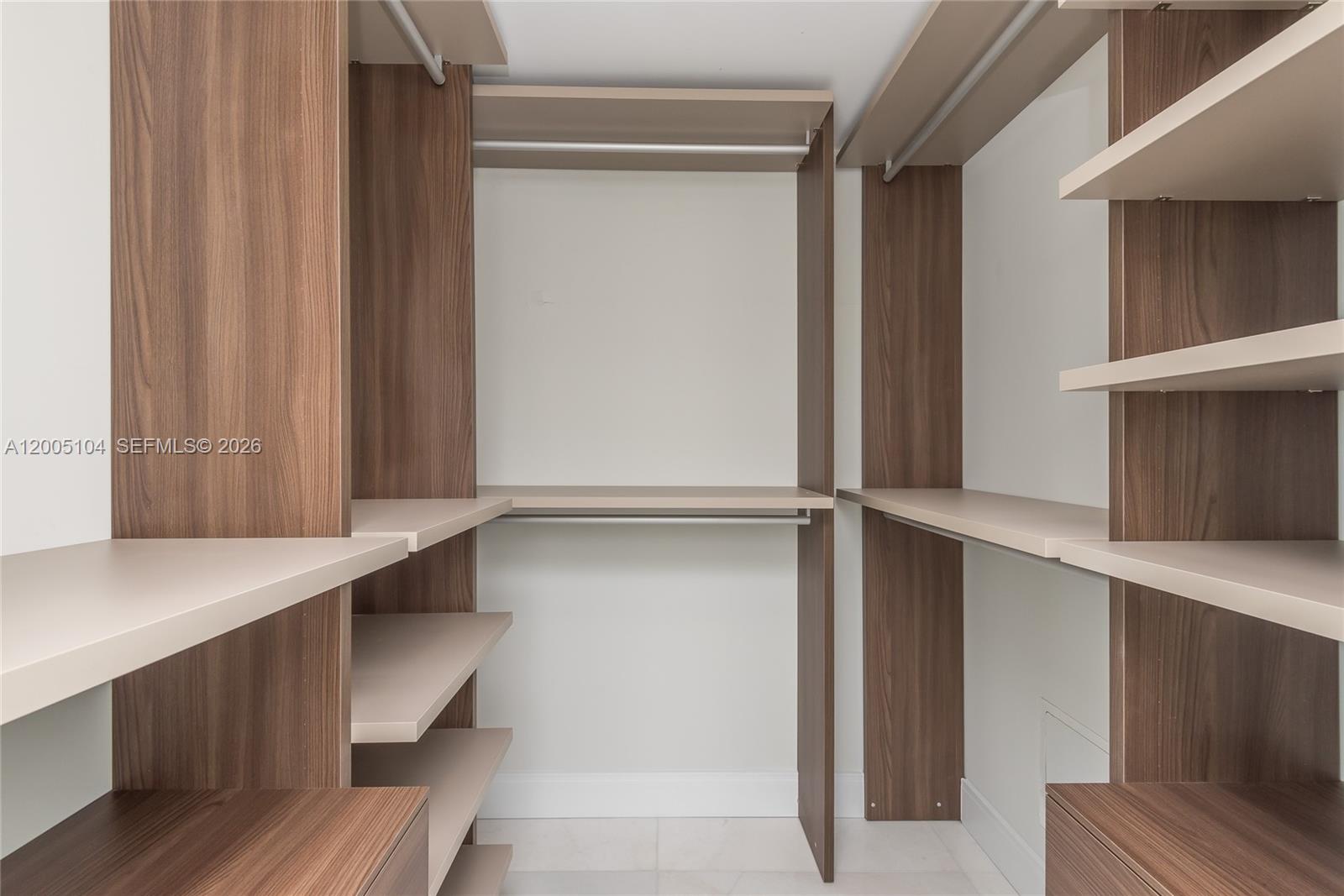 488 NE 18th St #4515 Miami, FL 33132