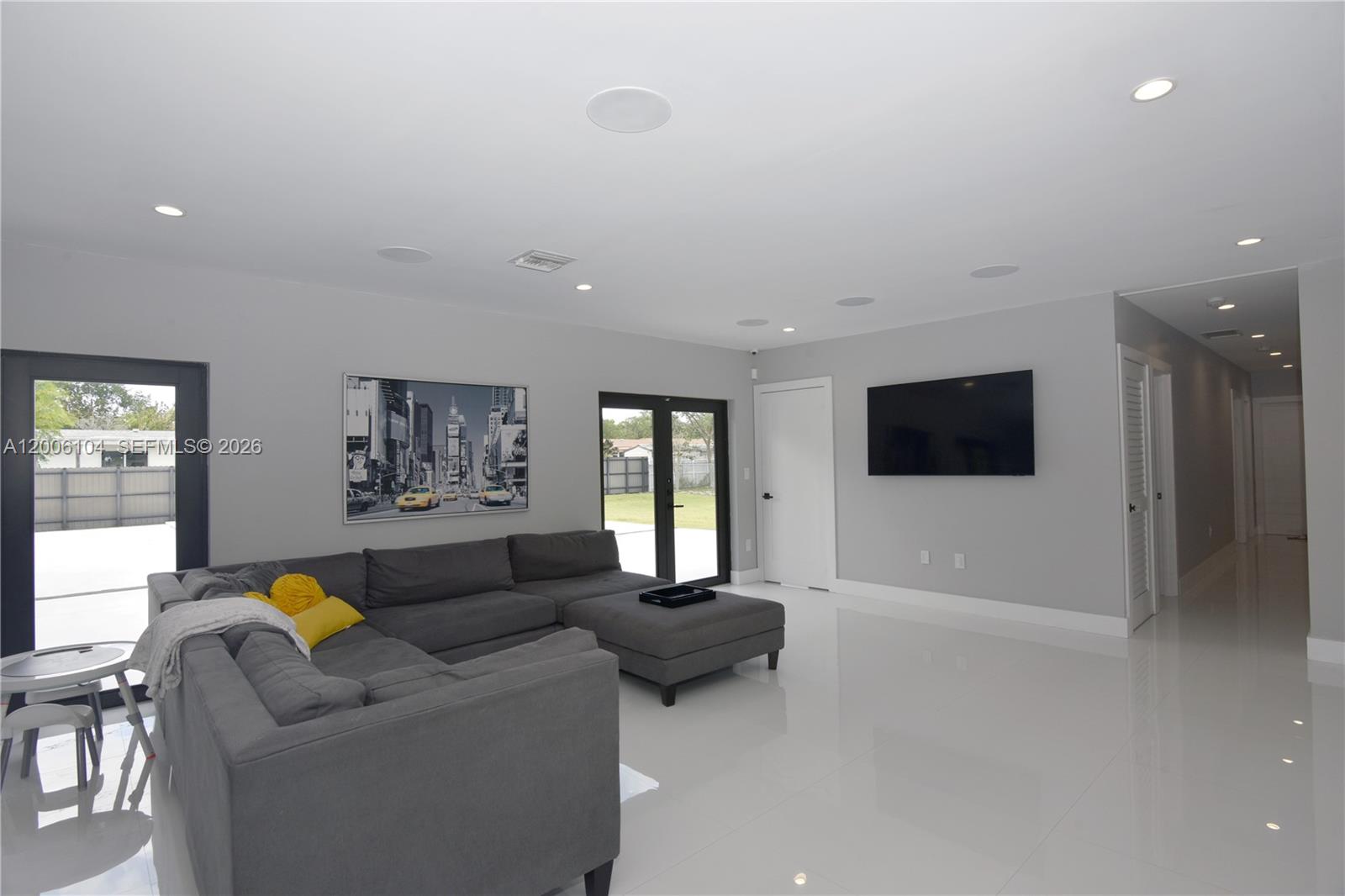 9281 SW 166th Ter Palmetto Bay, FL 33157