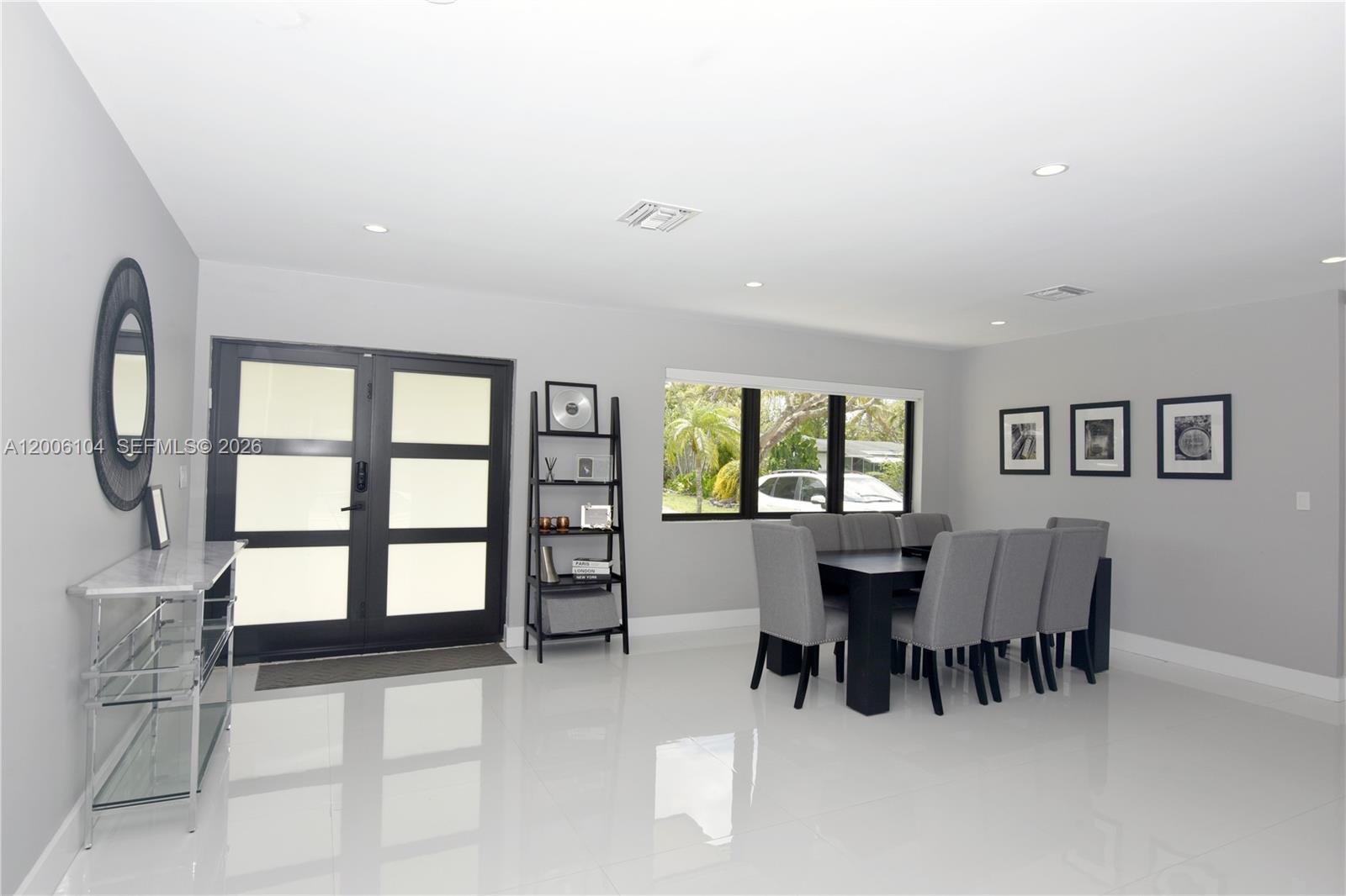 9281 SW 166th Ter Palmetto Bay, FL 33157