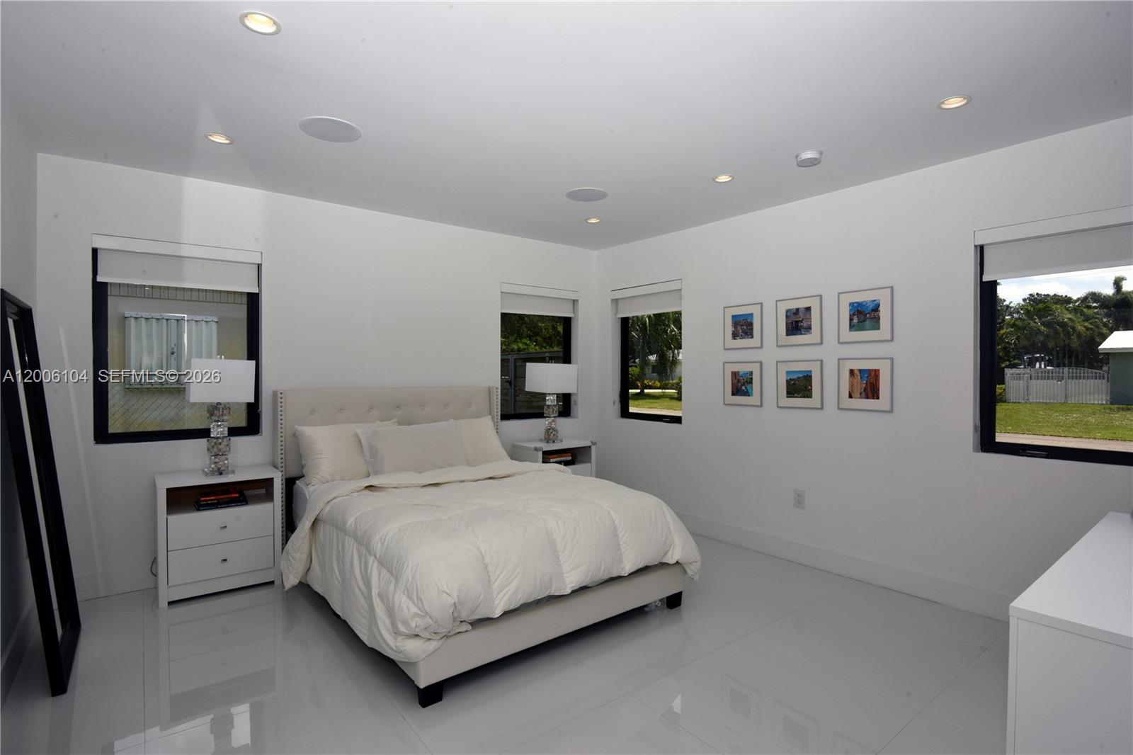 9281 SW 166th Ter Palmetto Bay, FL 33157